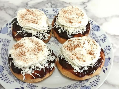 Beskydské vdolky s jablky a povidly – Střední Česko recept, zvládnete za 90 a více minut